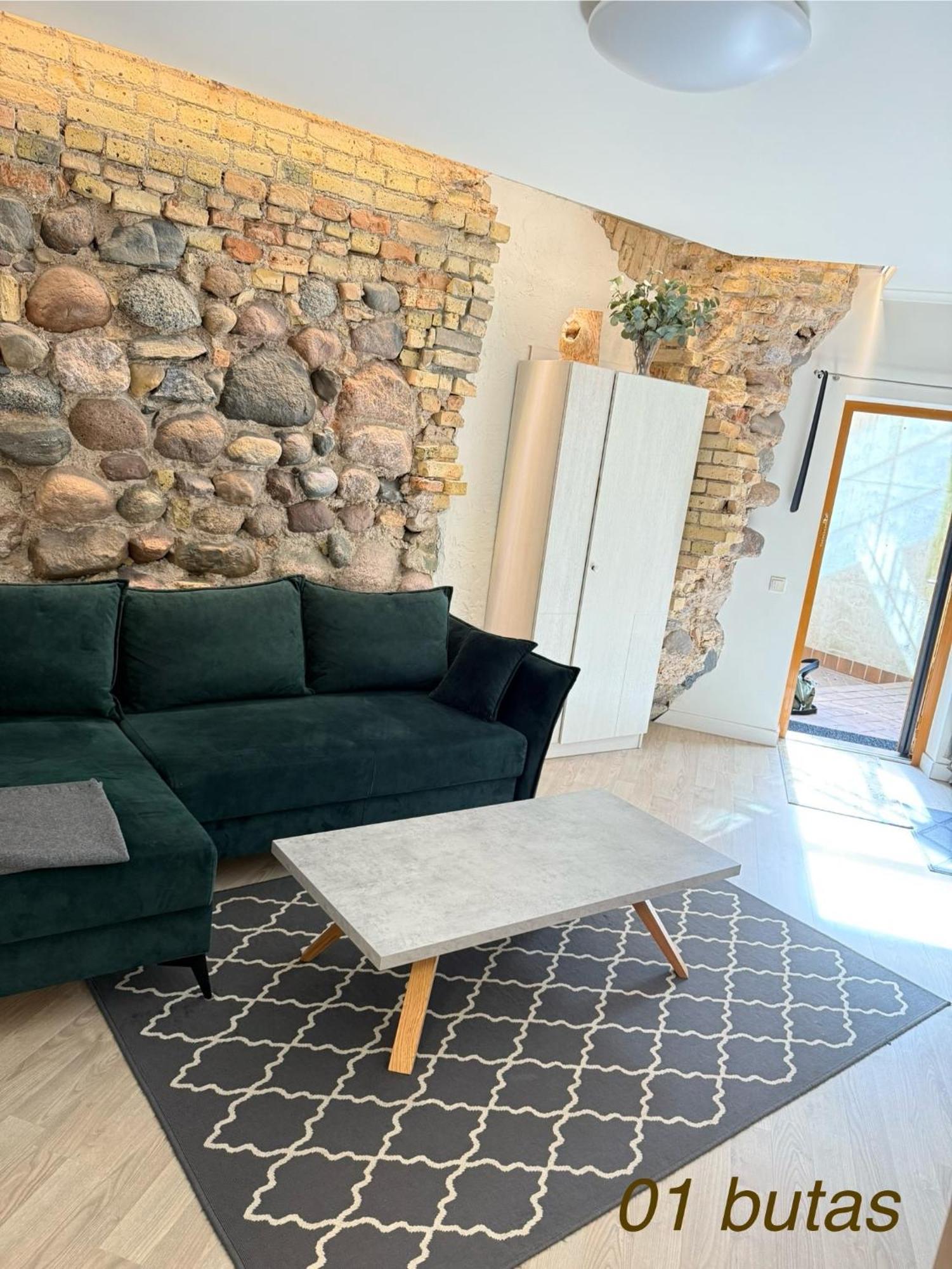 Six Apartment Simona Vilnius Ngoại thất bức ảnh
